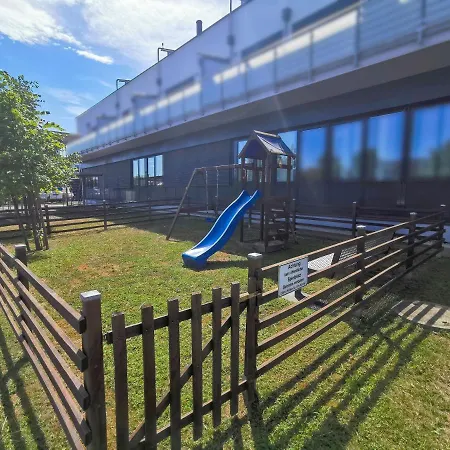 Pinovas Apartamento *