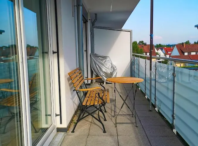 Pinovas * Friedrichshafen